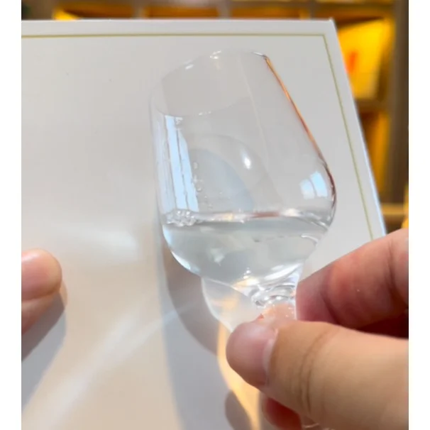 酱迷分享，贵州小众品牌，安酒臻藏味道如何