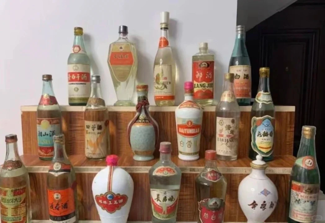 家中若有这几款老酒别喝！收藏价值不输茅台