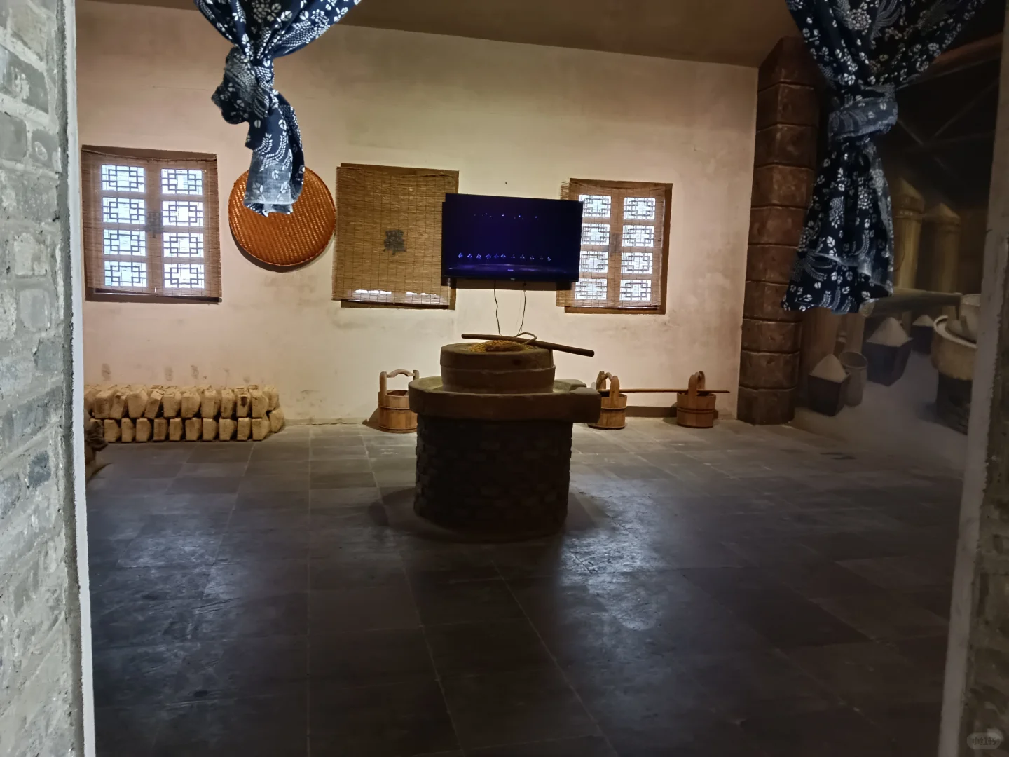 我在洋河酒厂品尝洋河大曲美人泉