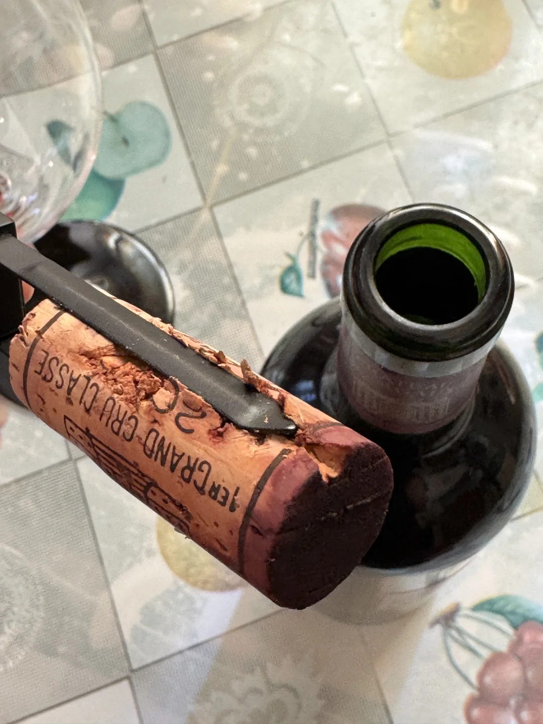 开瓶老酒！2000年的大玛歌?