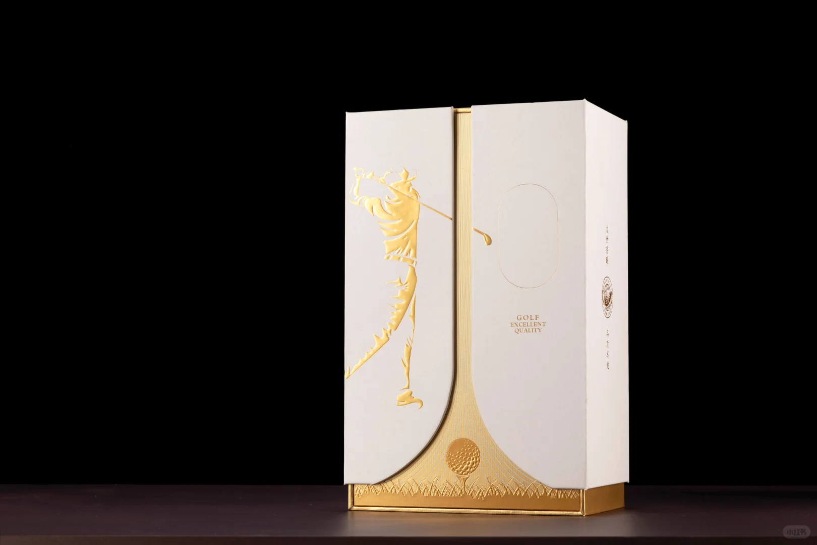 ✨【10箱起订！专属你的高端白酒定制来啦】?