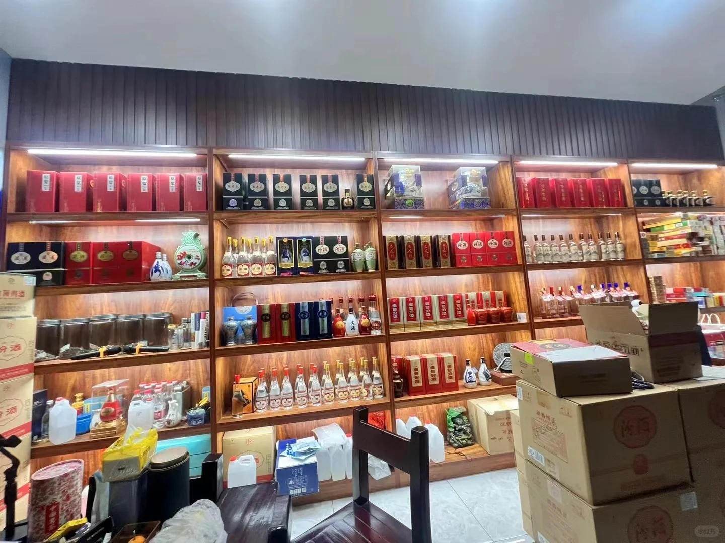 今天带你们看看杏花村的纯粮好酒