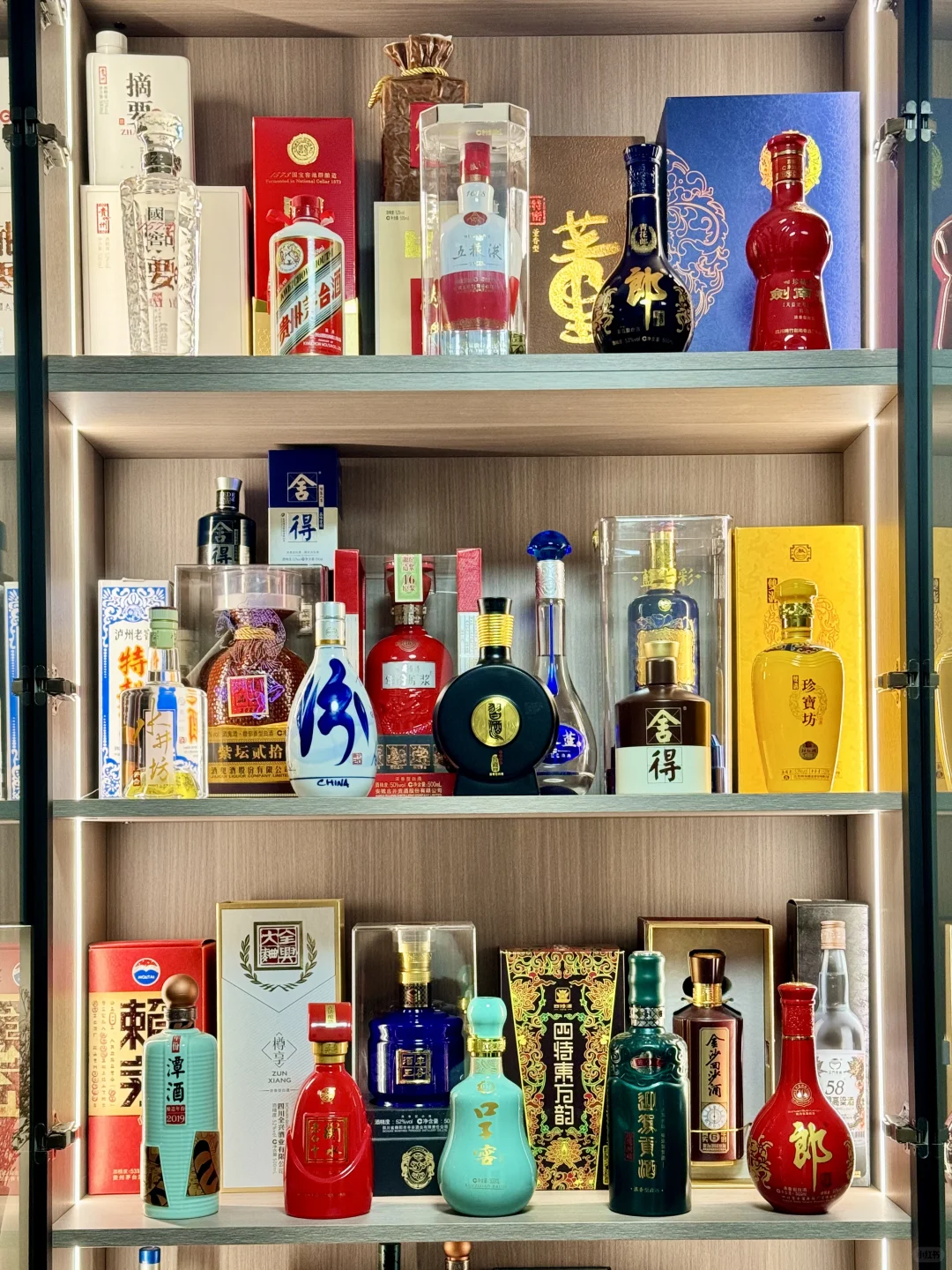 我的酒柜不知道还要添点什么酒