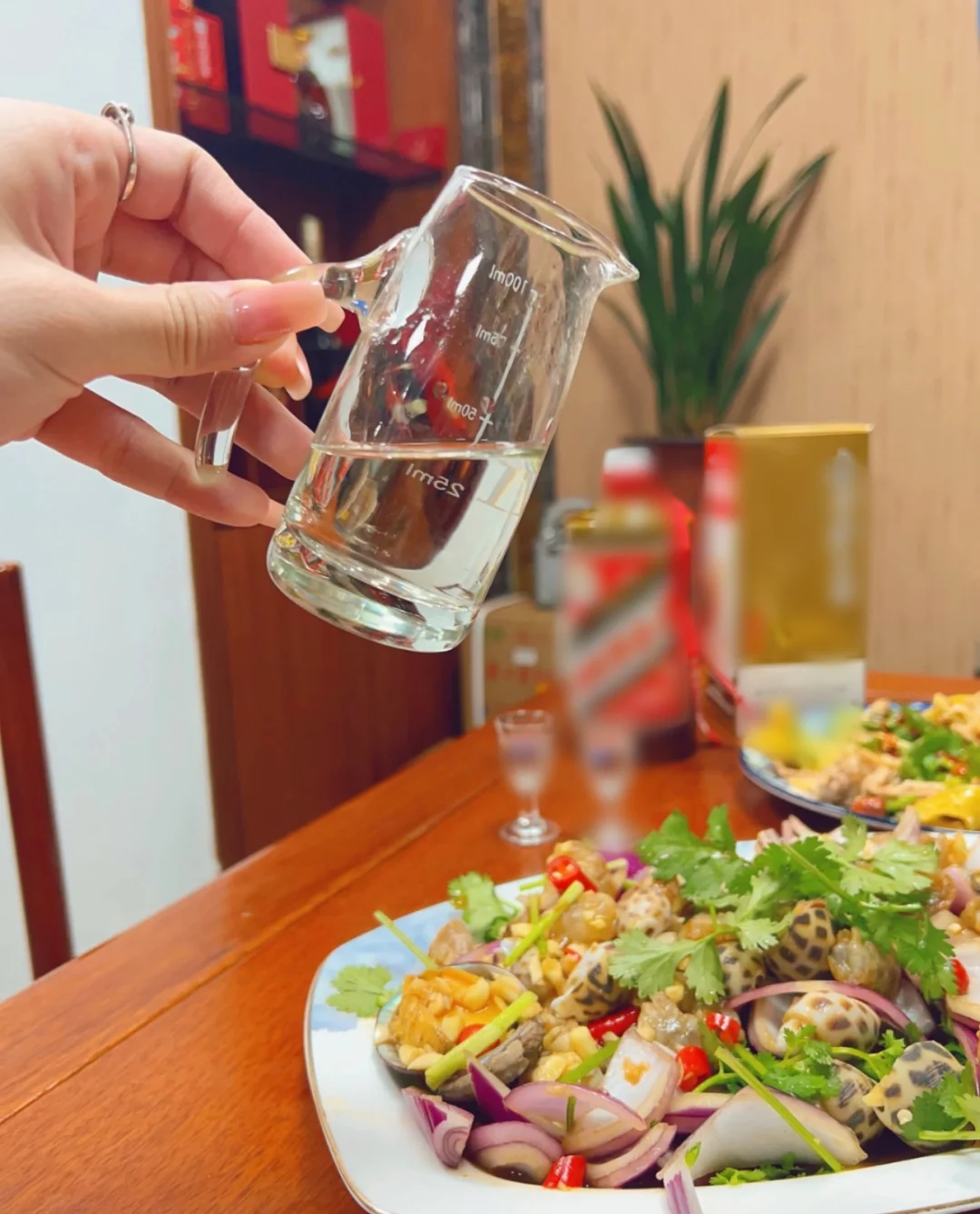 谁能想到！翻出奶奶的旧木盒，藏着爷爷为我