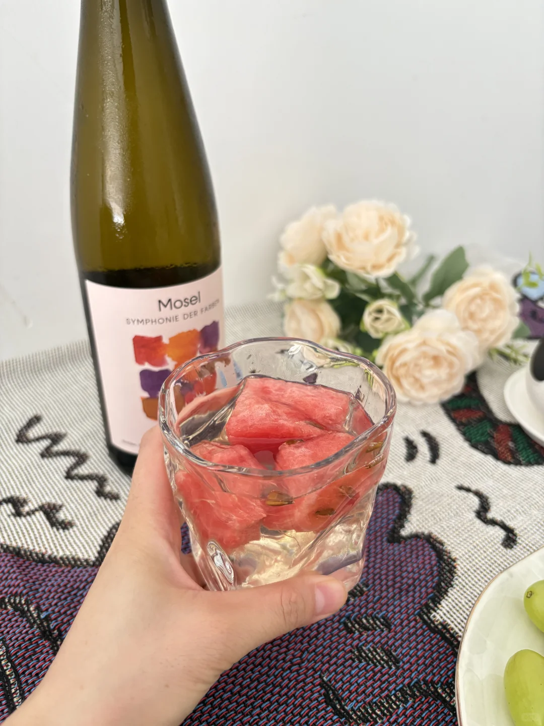 成年人的快乐是一个人独饮?