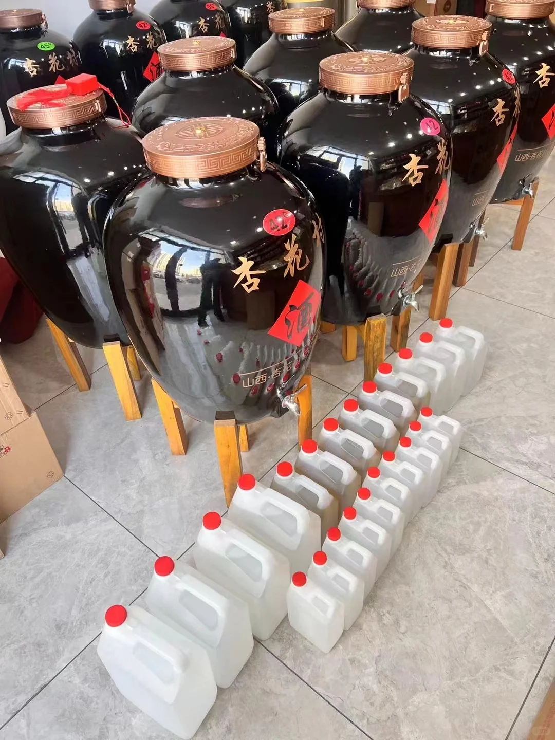 今天带你们看看杏花村的纯粮好酒