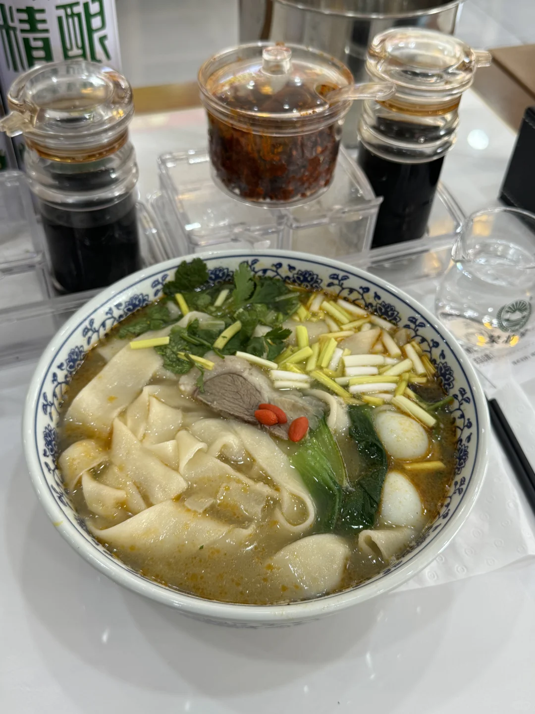 烩面店10r的粮食酒?