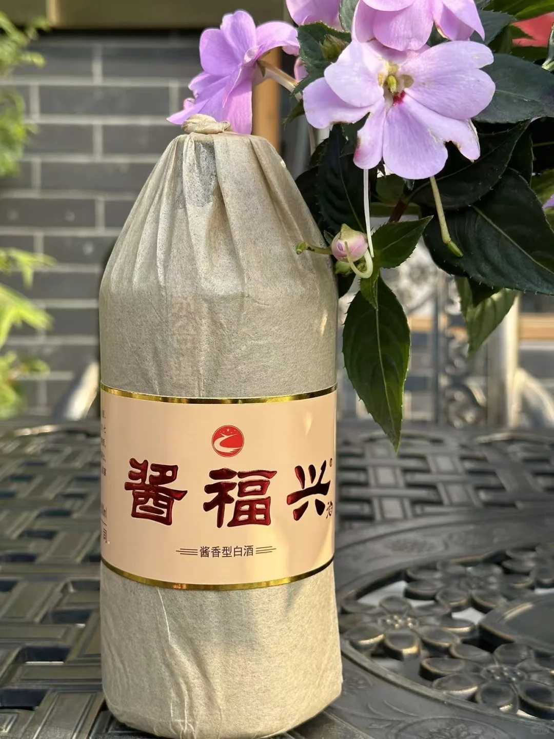 300元内酱酒闭眼入！酱福兴把性价比卷疯了