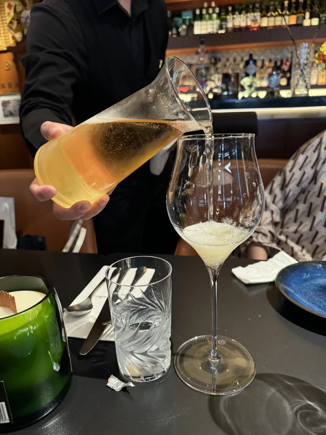 25年老酒不老，99年3L大支装巴黎之花好年轻