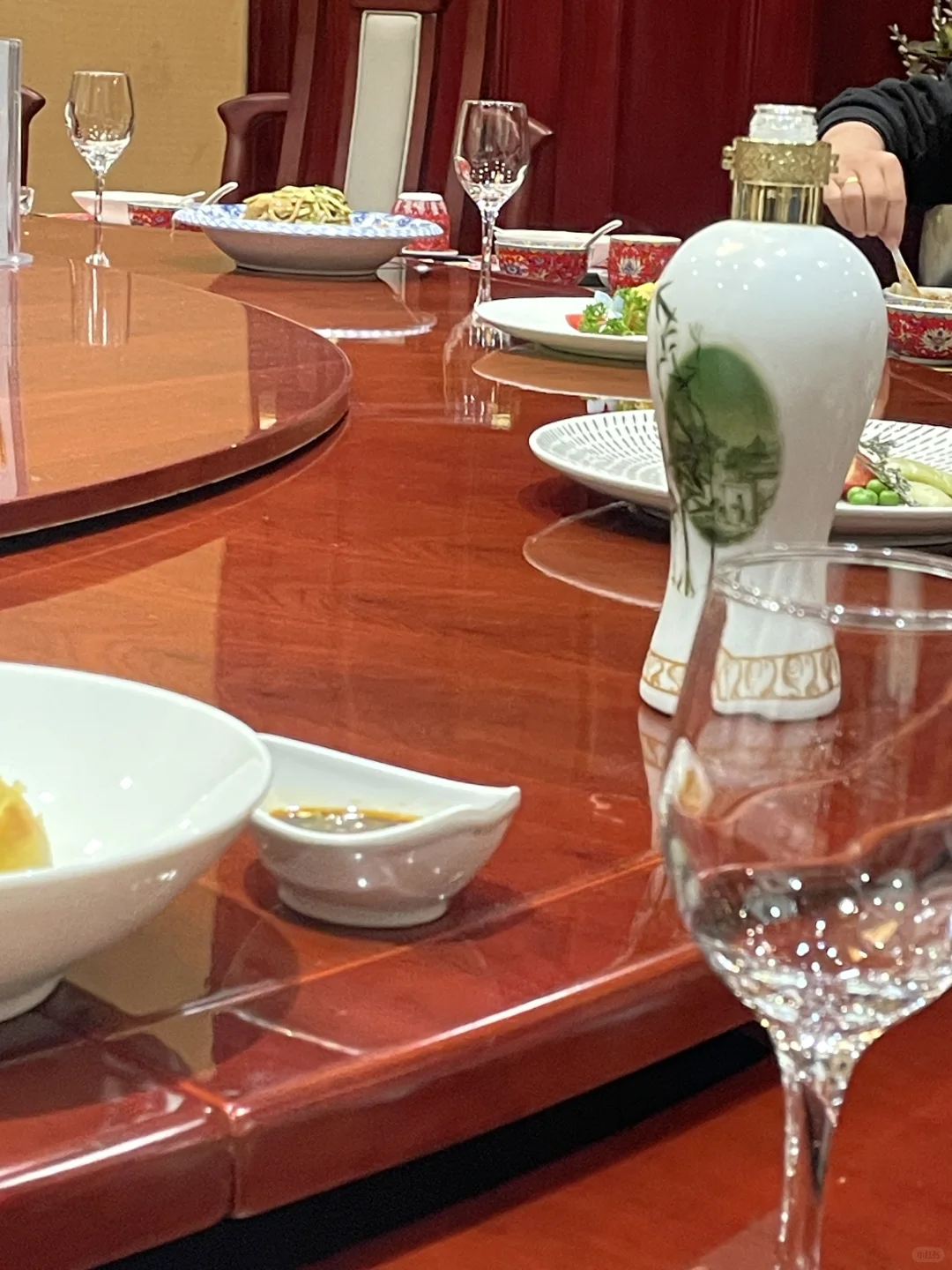 喝了白酒 好开心