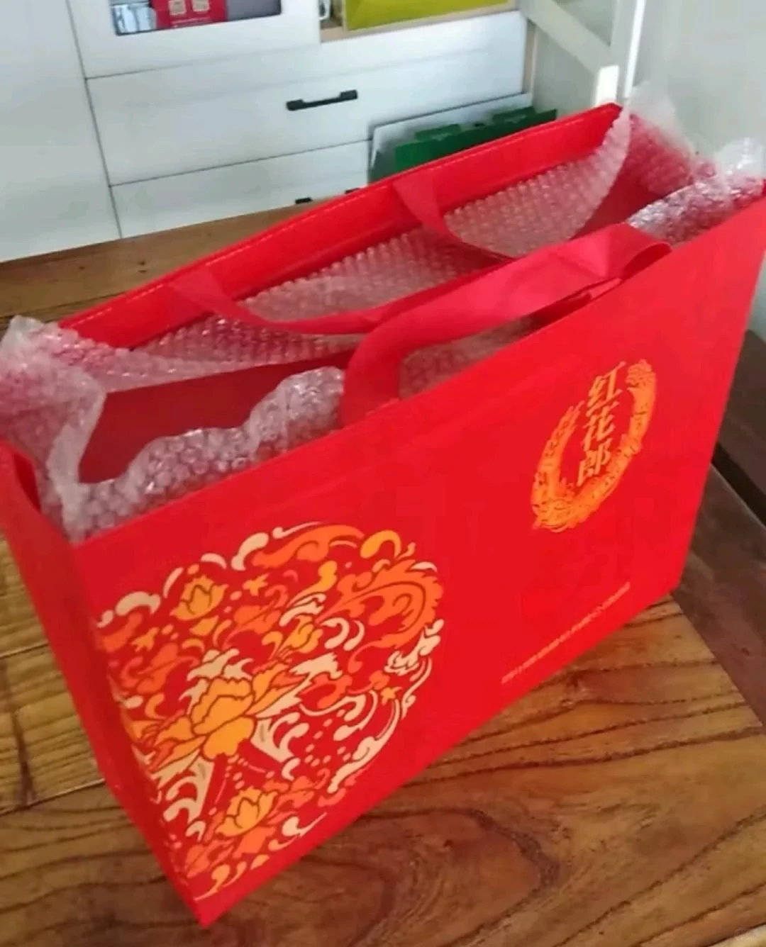 红花郎十也跌成狗了