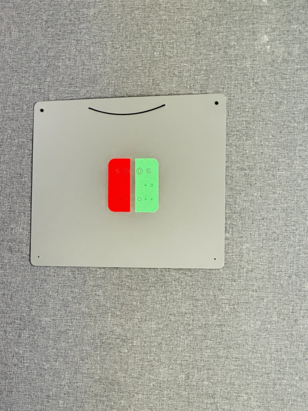 离焦镜+读写台,七个月退轴度数零增长