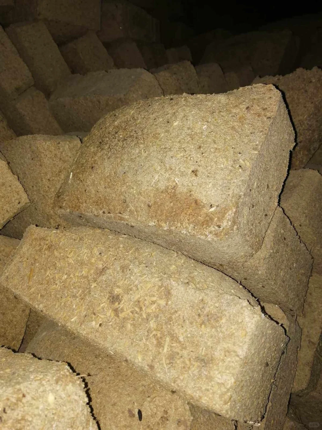 ?酒曲大揭秘：你知道它们的区别吗？?