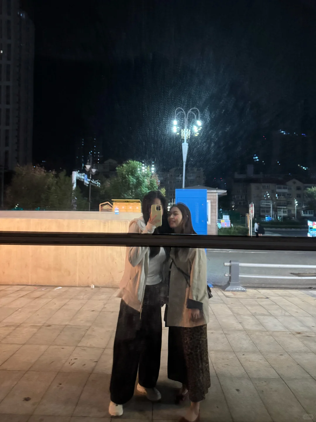 暗下决心努力赚钱以后去商k