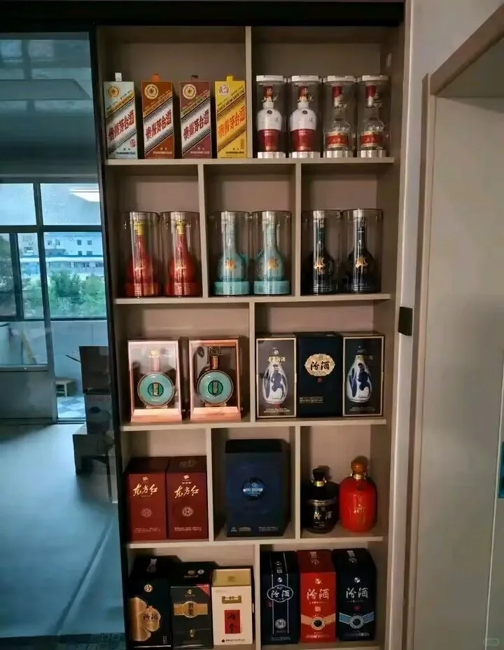 618撸酒总结，顺便摆弄一下酒柜