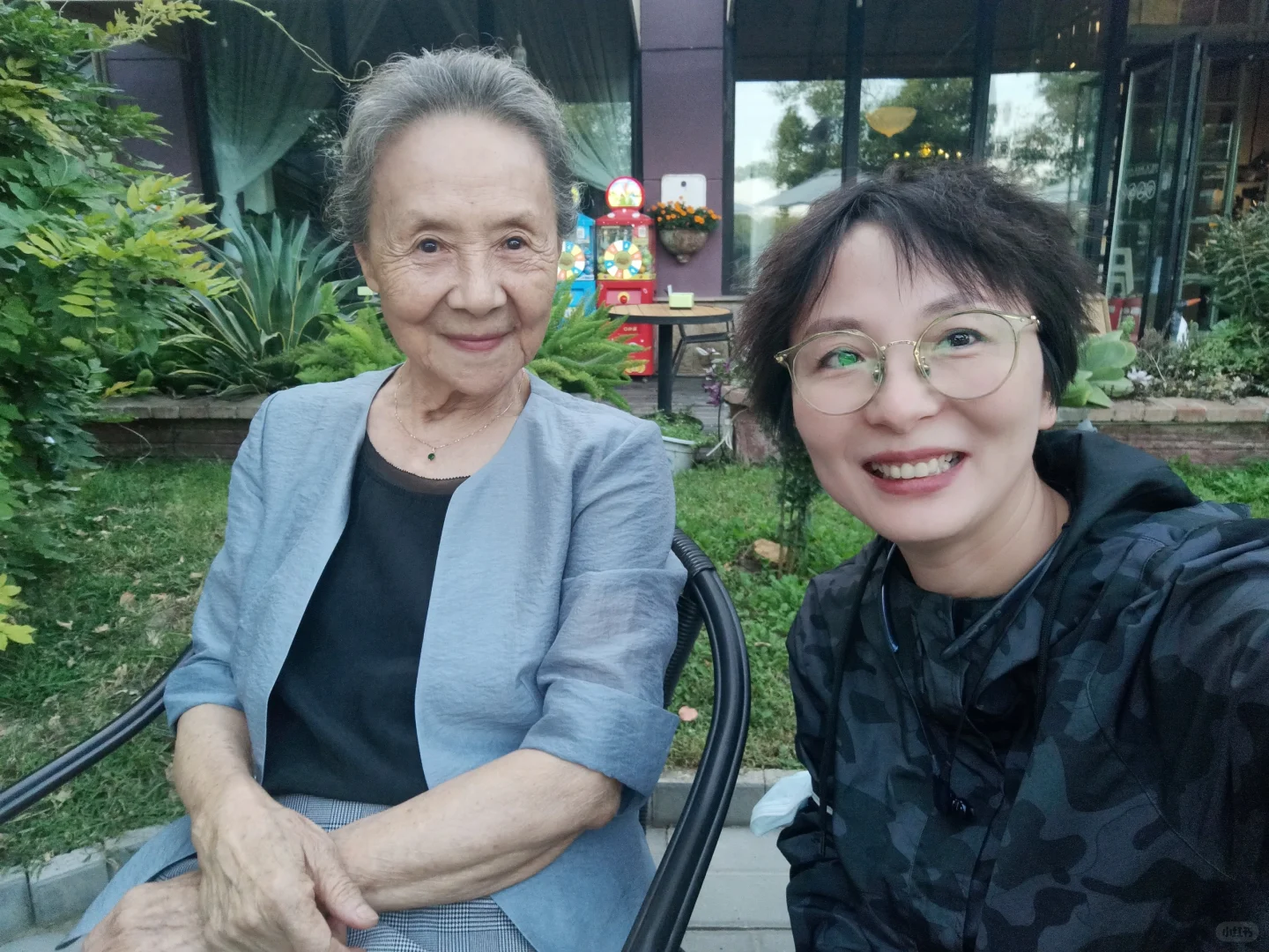 86岁吴彦姝气质优雅永不过时