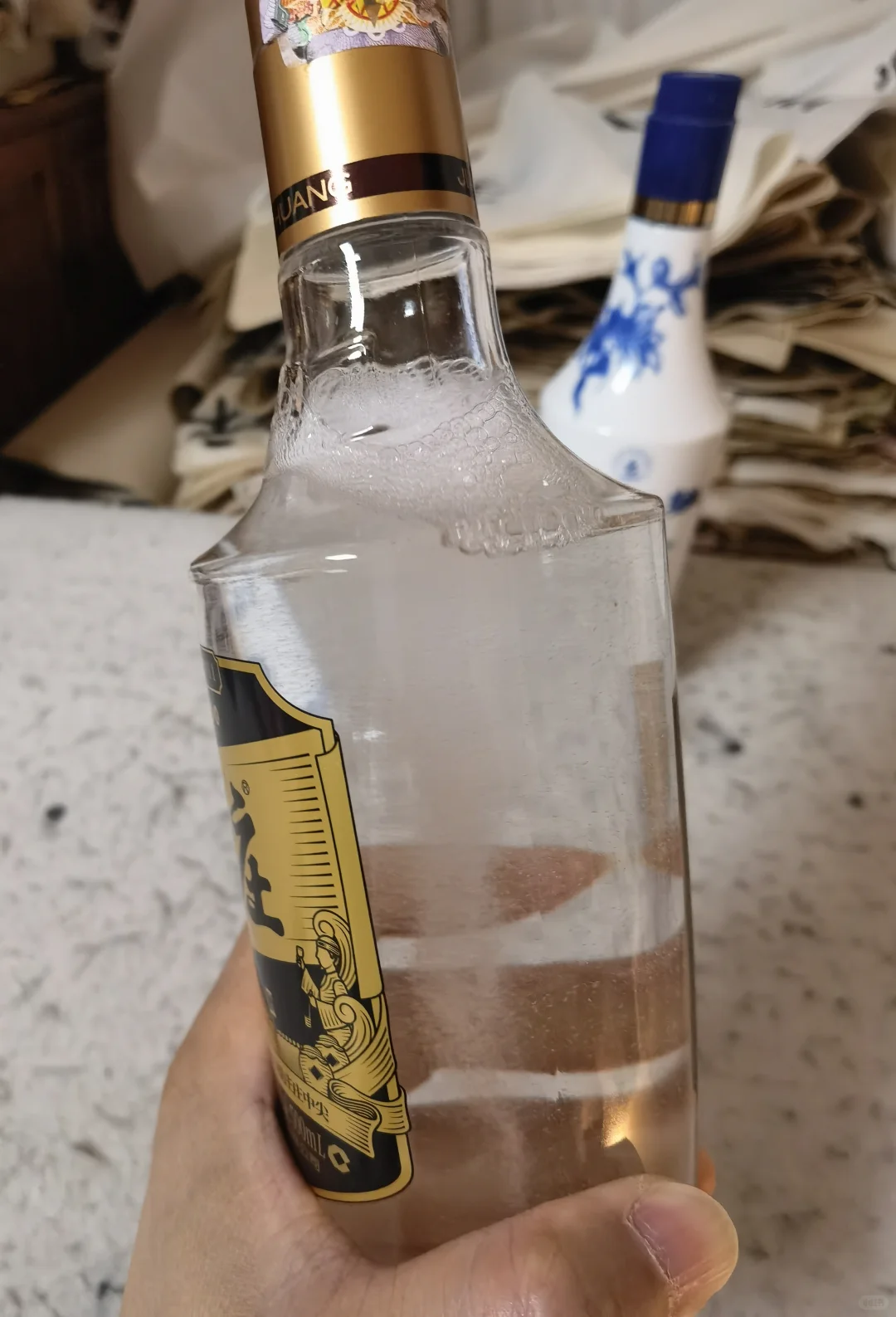 40元宜宾五粮浓香尖庄高光PK叙府大曲青花