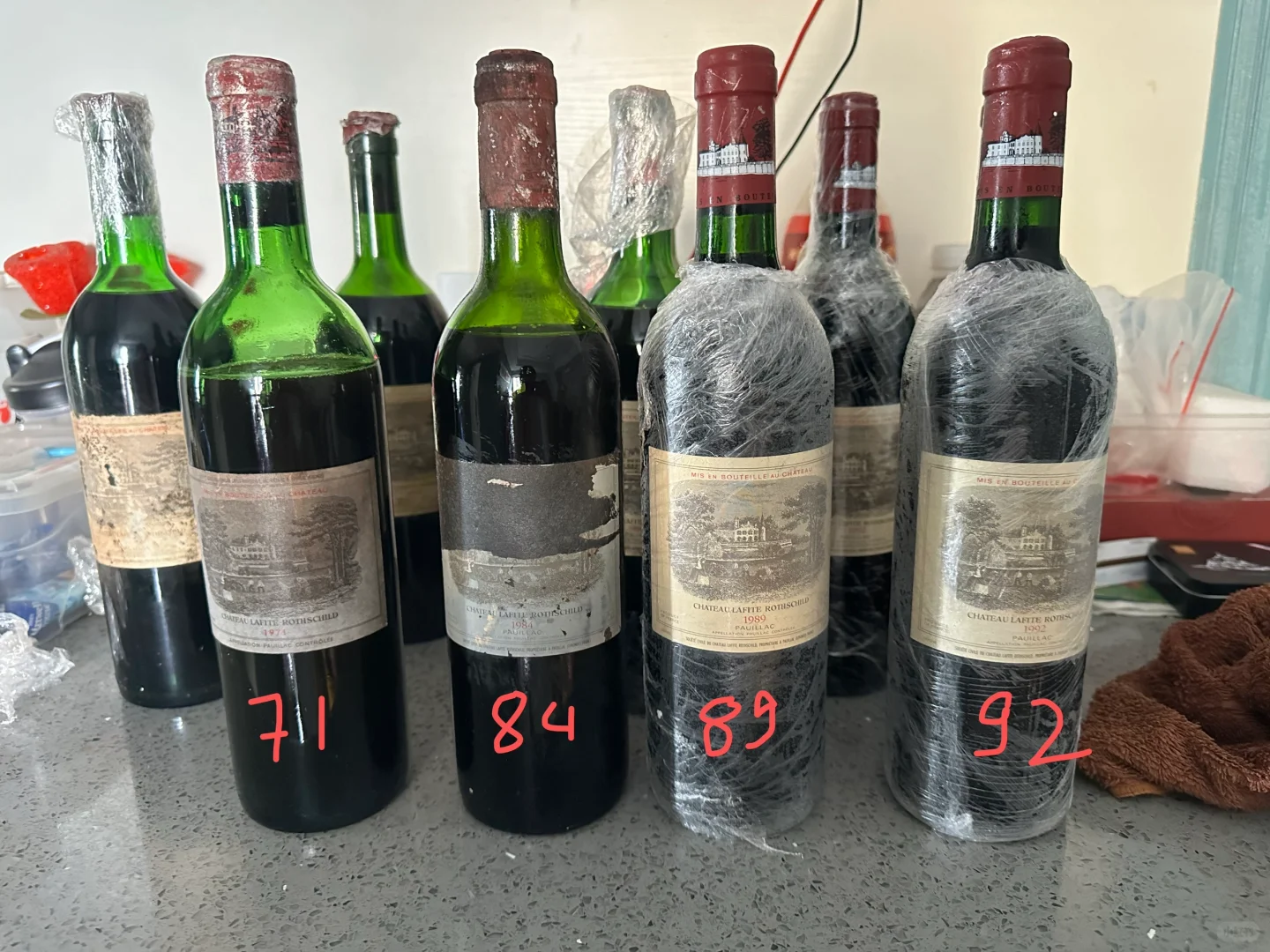 父亲留下来的老古董居然是拉菲? 父亲曾经在