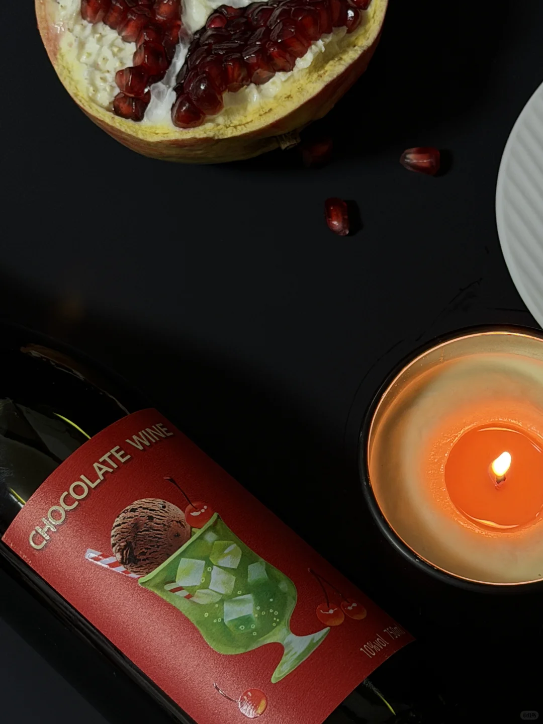 Tesla｜原来夜晚的浪漫就藏在?巧克力红酒里