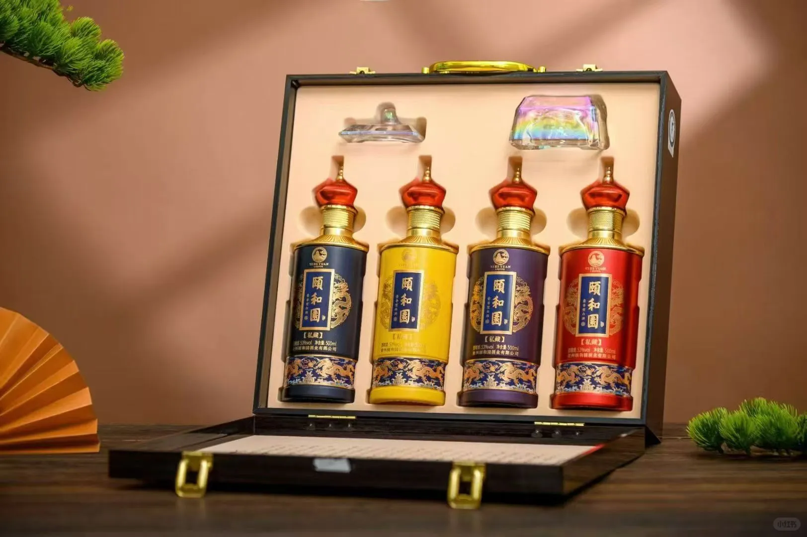 颐和园木质年份礼盒