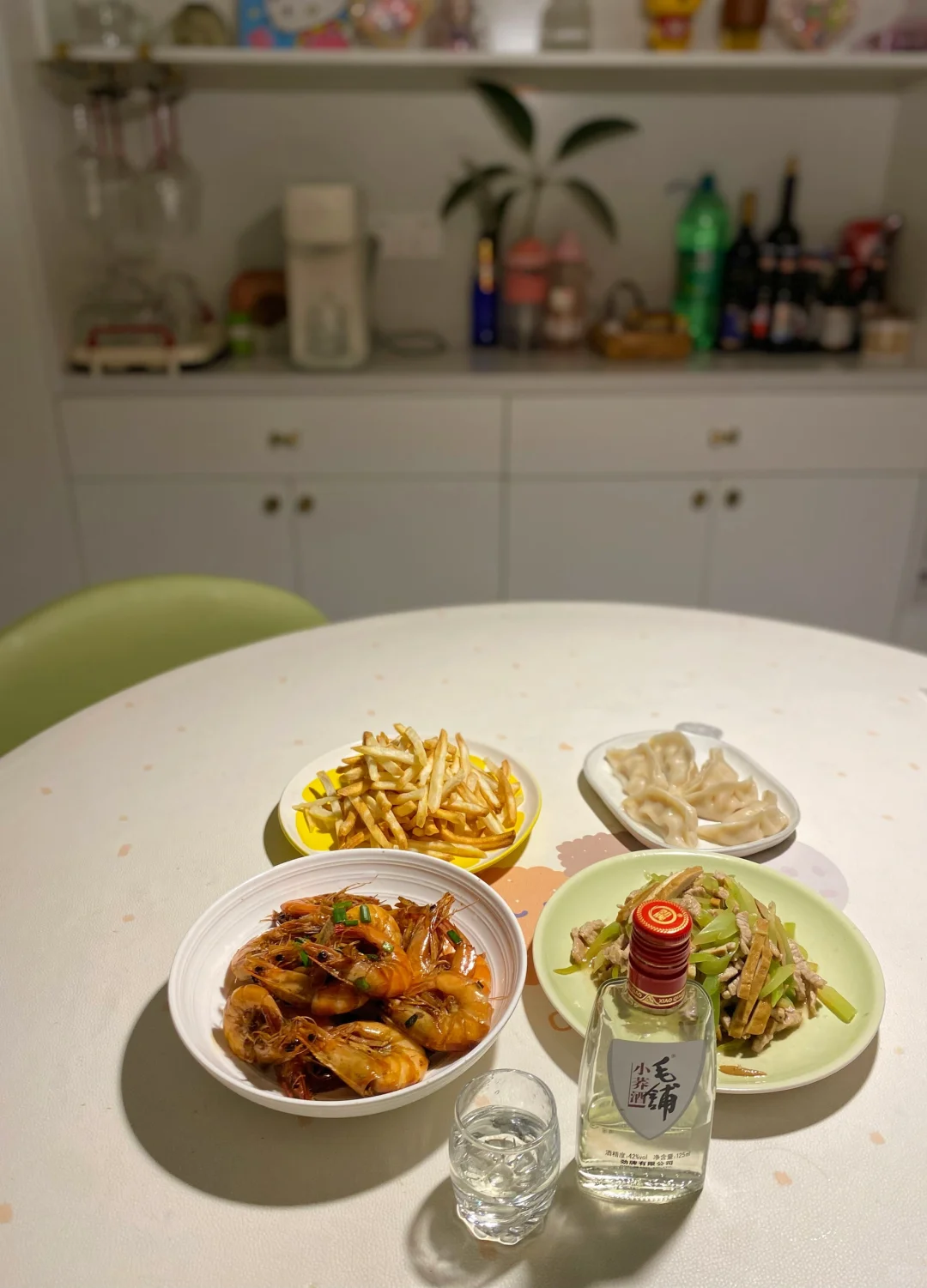 离异独居｜一个人喝酒到底有多快乐