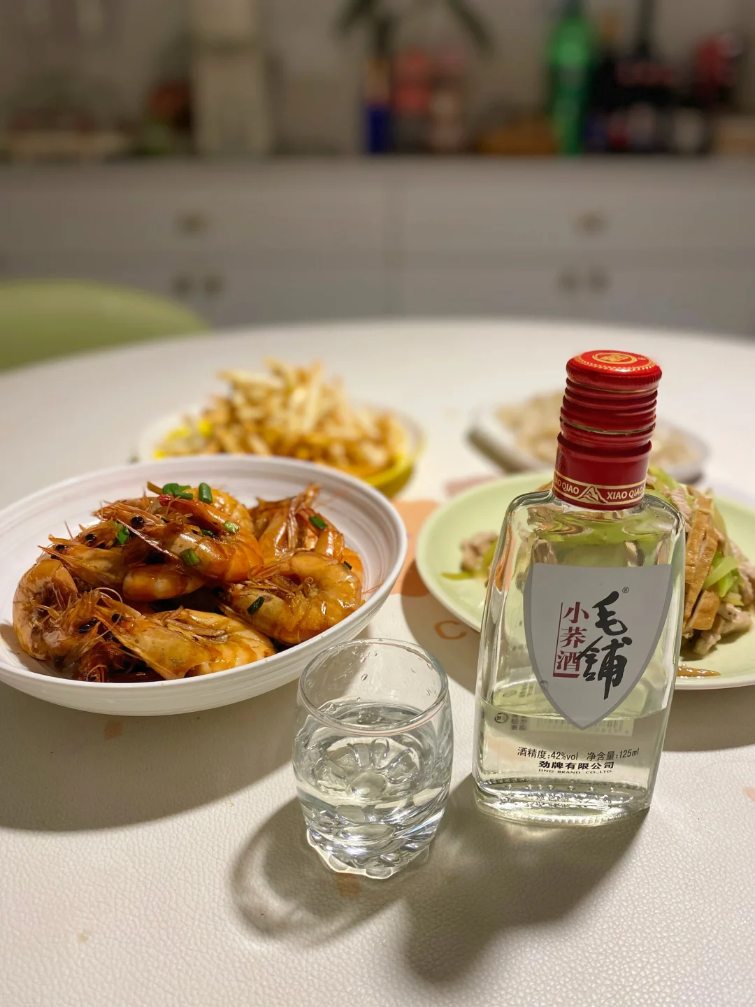 离异独居｜一个人喝酒到底有多快乐