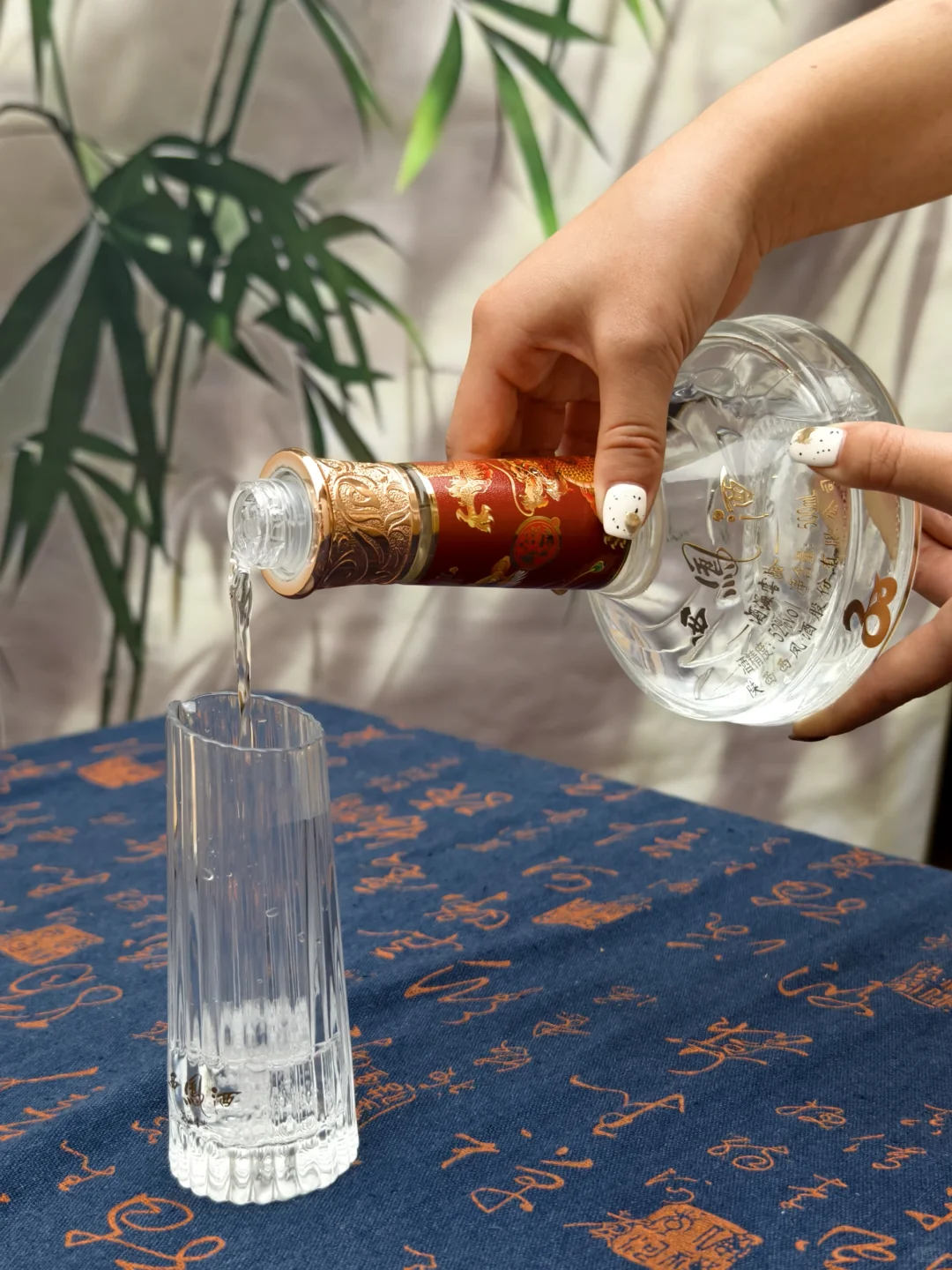 用live?带你看西凤30礼盒