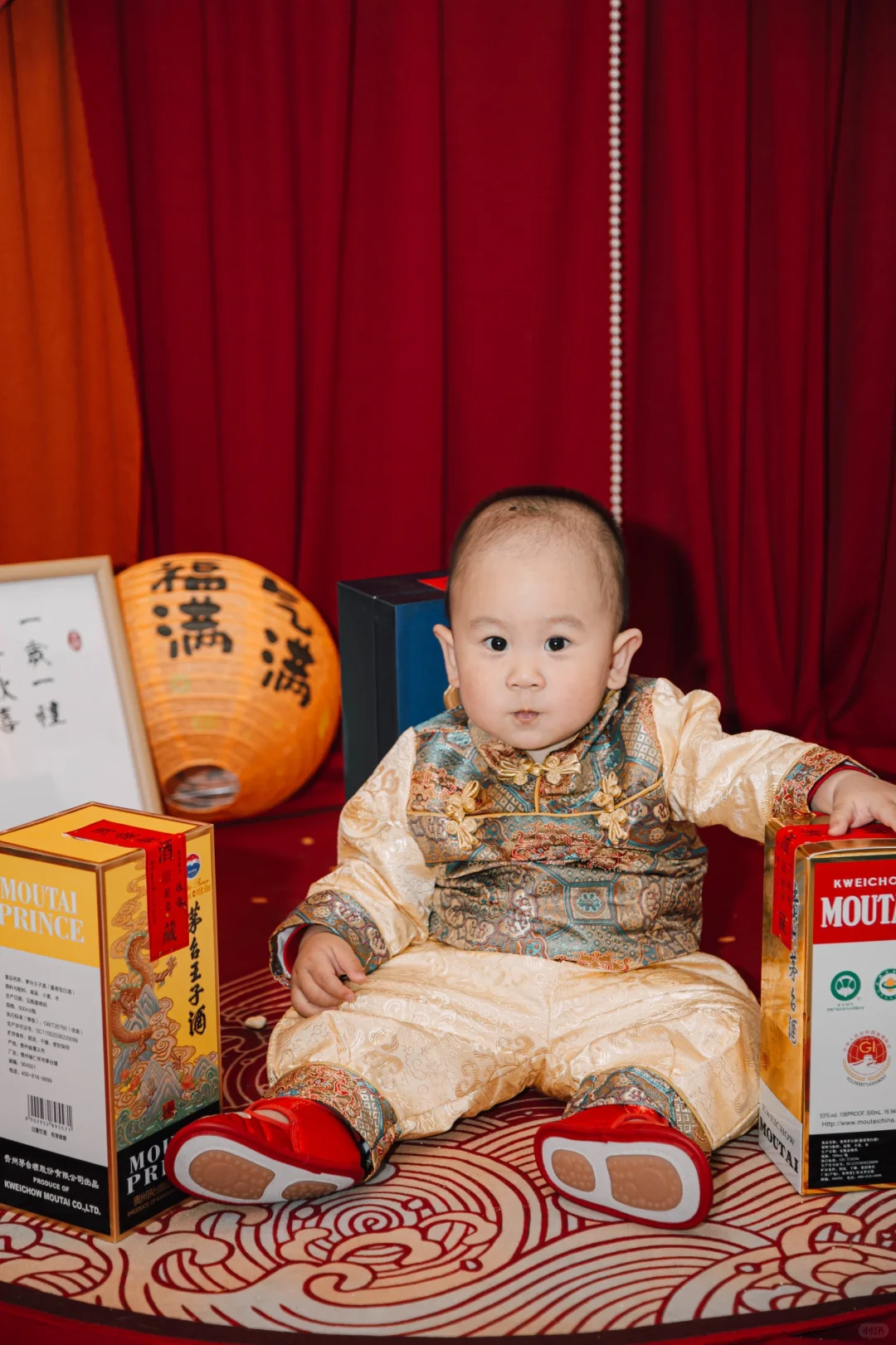 绞尽脑汁给儿子封的三瓶酒