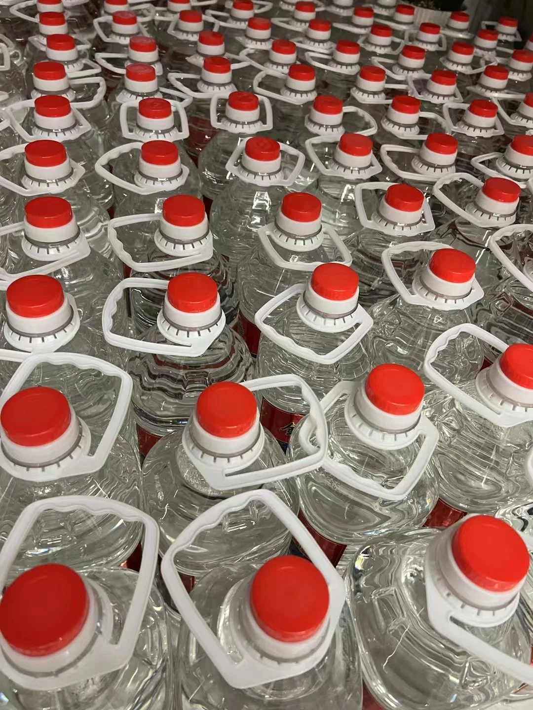 不是品牌喝不起，而是散酒更有性价比