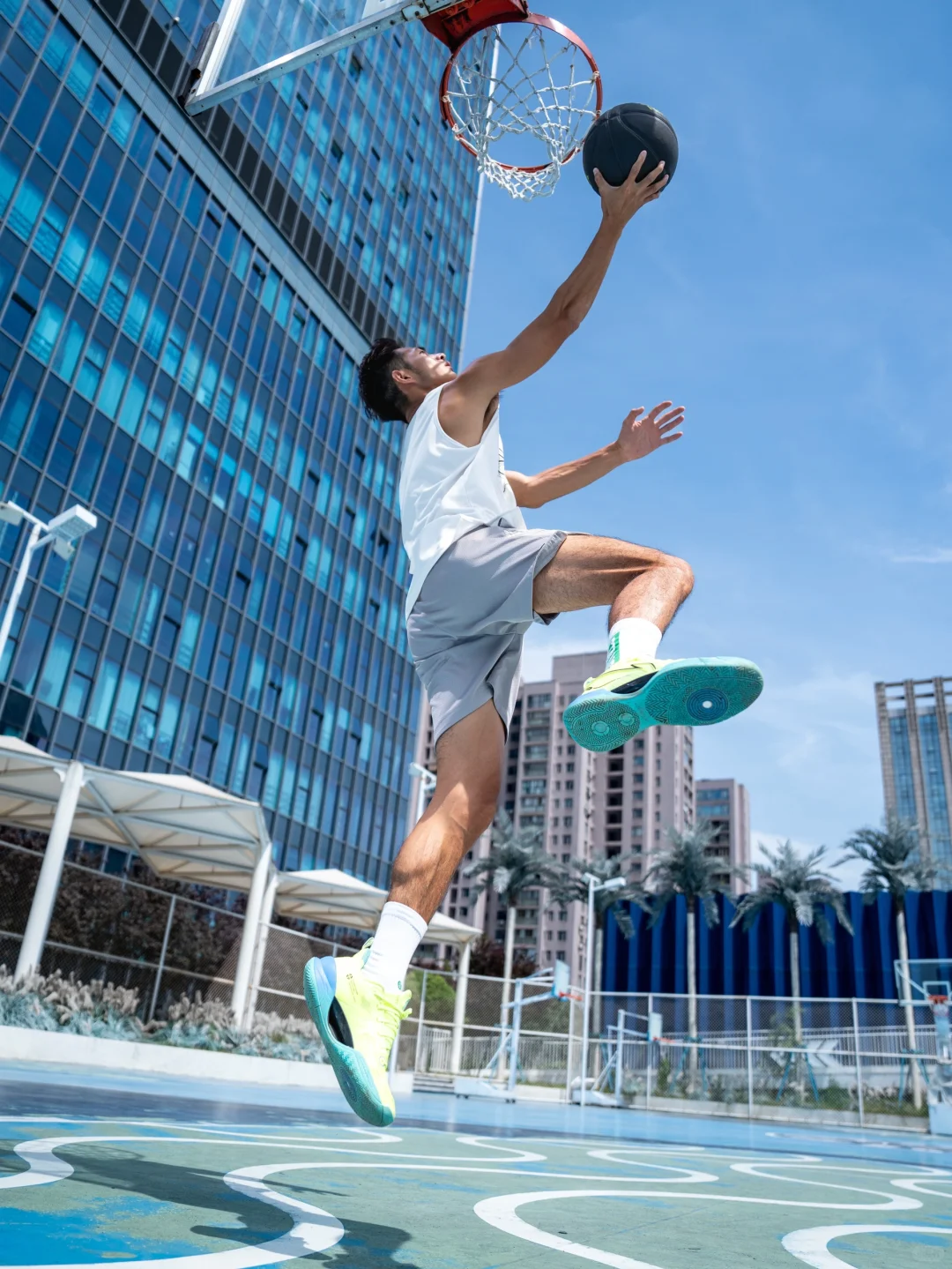 别光顾着进球 记得给身体充电