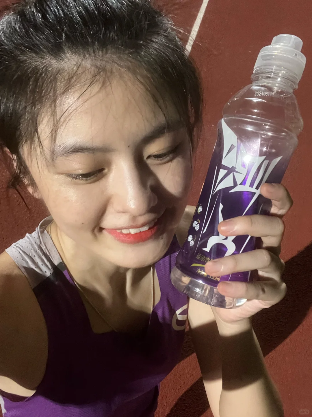 看看我肩膀上的是啥