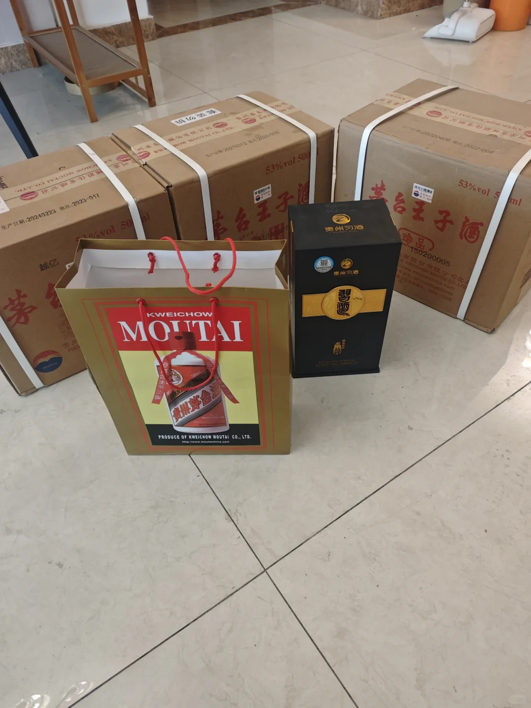 名酒老酒礼品回收服务