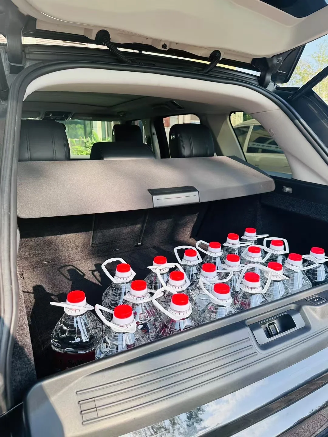 不是品牌喝不起，而是散酒更有性价比