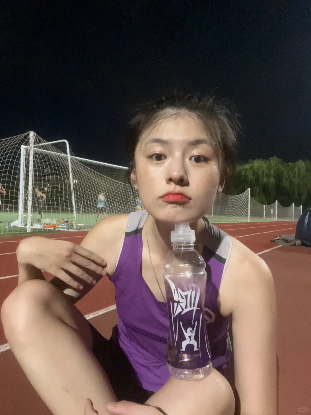 看看我肩膀上的是啥