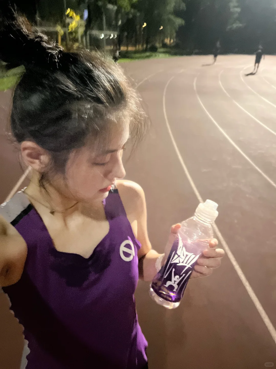 看看我肩膀上的是啥