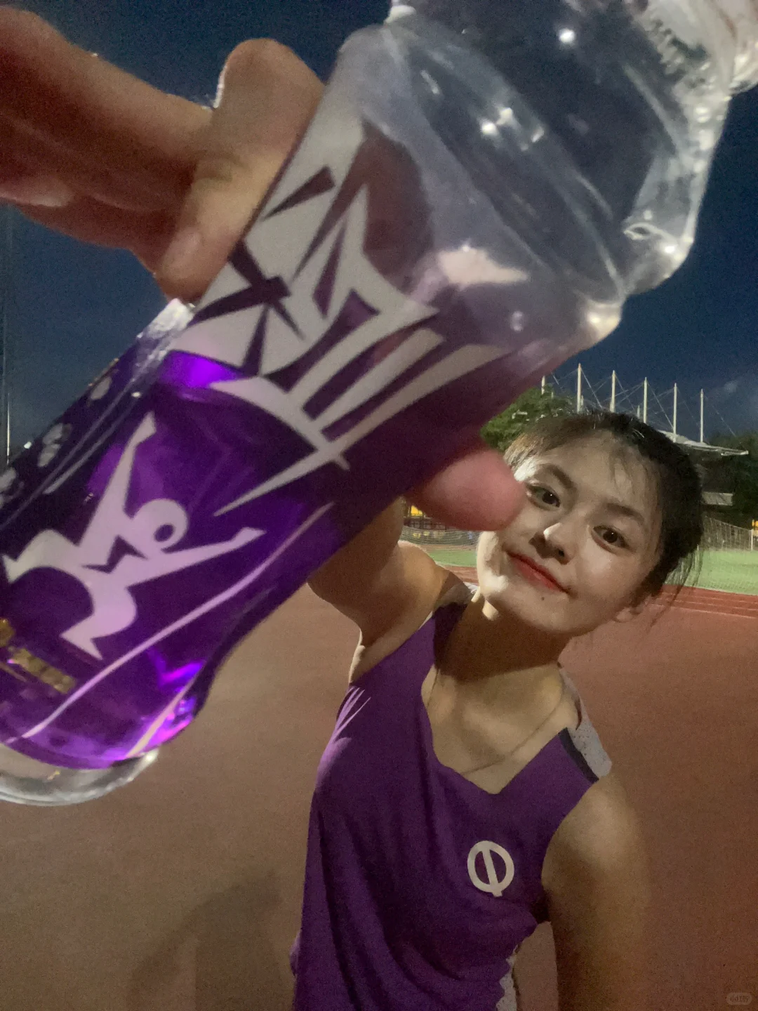 看看我肩膀上的是啥