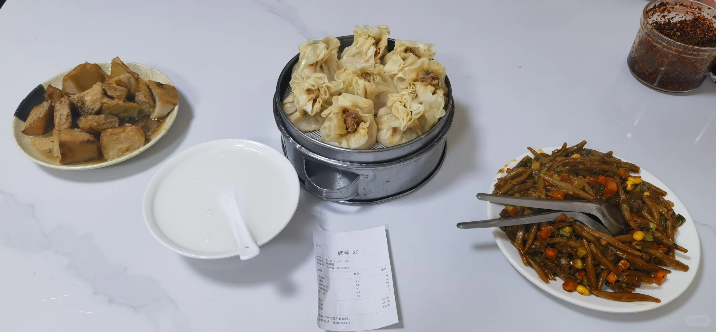 究竟是谁一直在推荐砣姐小吃啊！踩雷！！！