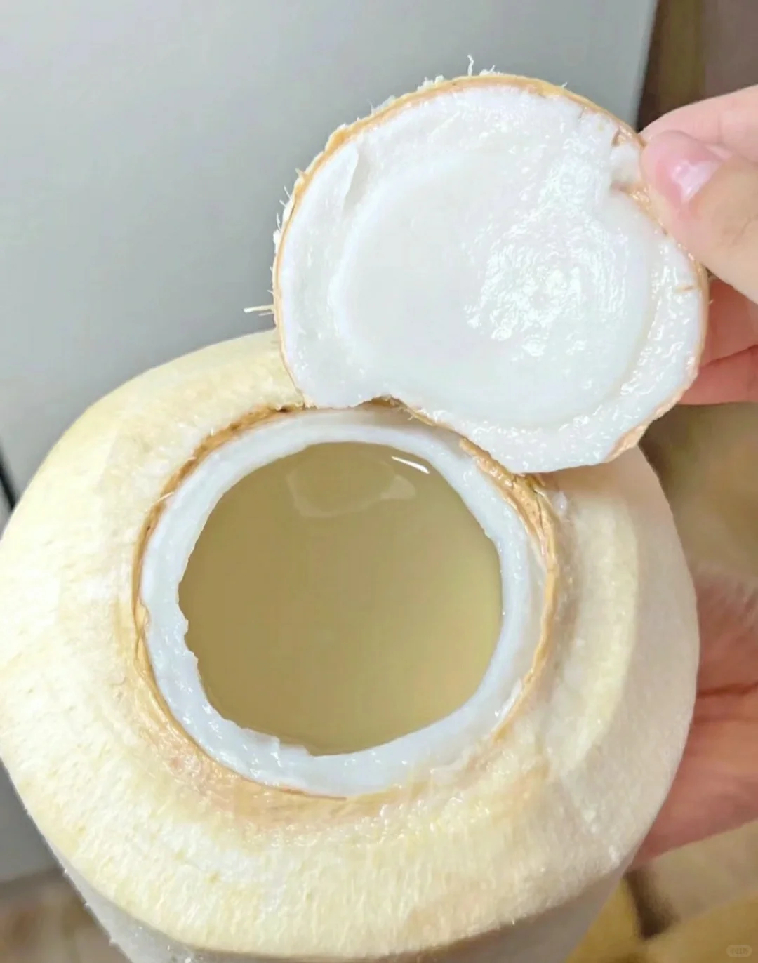 有没有跟我一样不喜欢喝椰青的呀