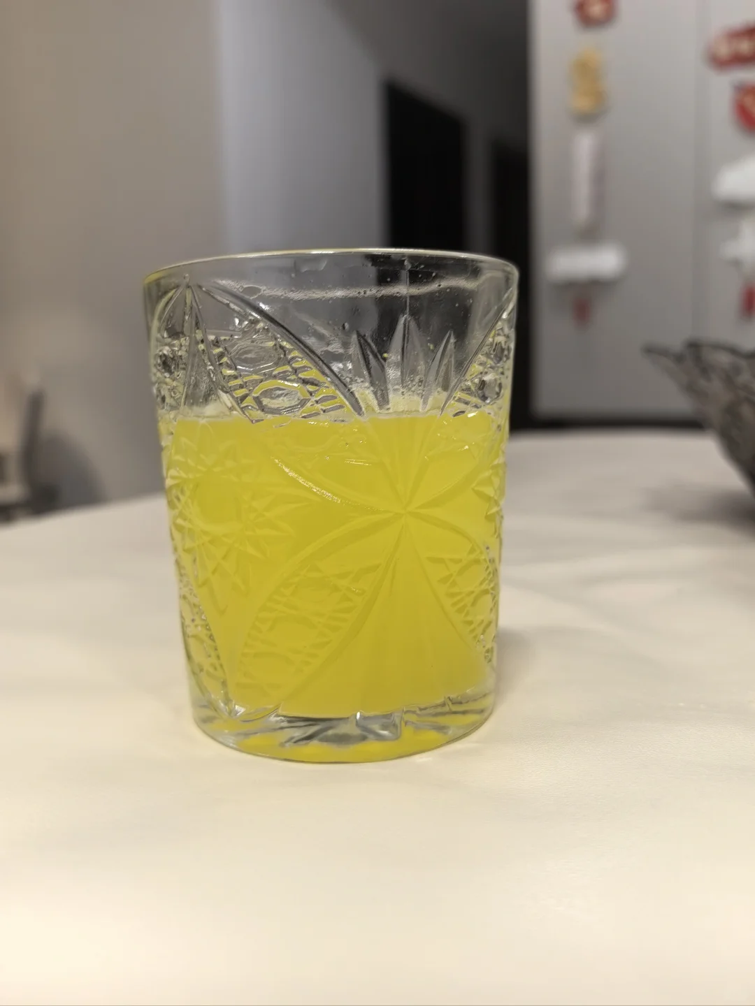 我只喝这种黄色的果汁……