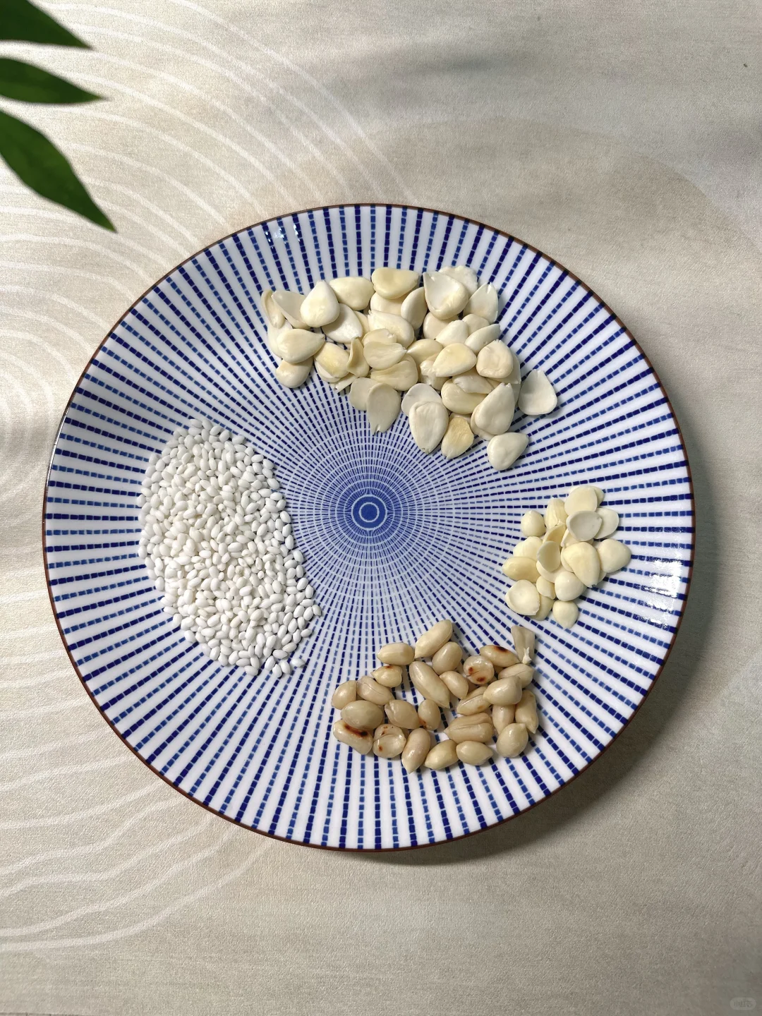 滋阴降噪 舒缓心神的杏仁露