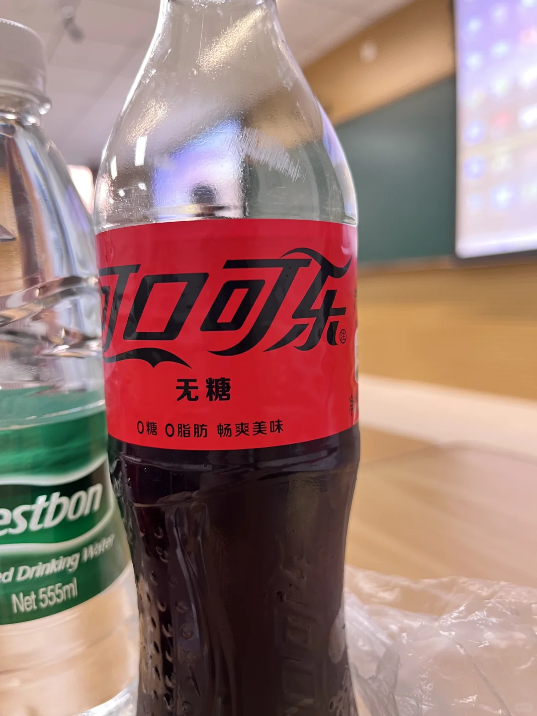 喝一点碳酸