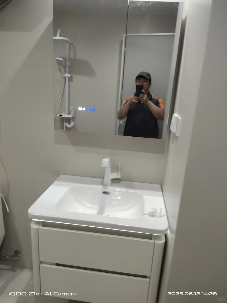 ?智能浴室柜组合，收纳力MAX！