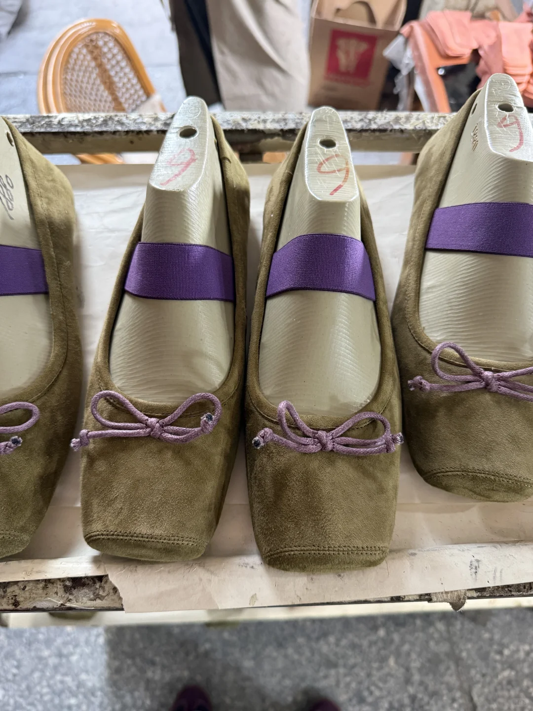 ?做工复杂的芭蕾舞鞋?