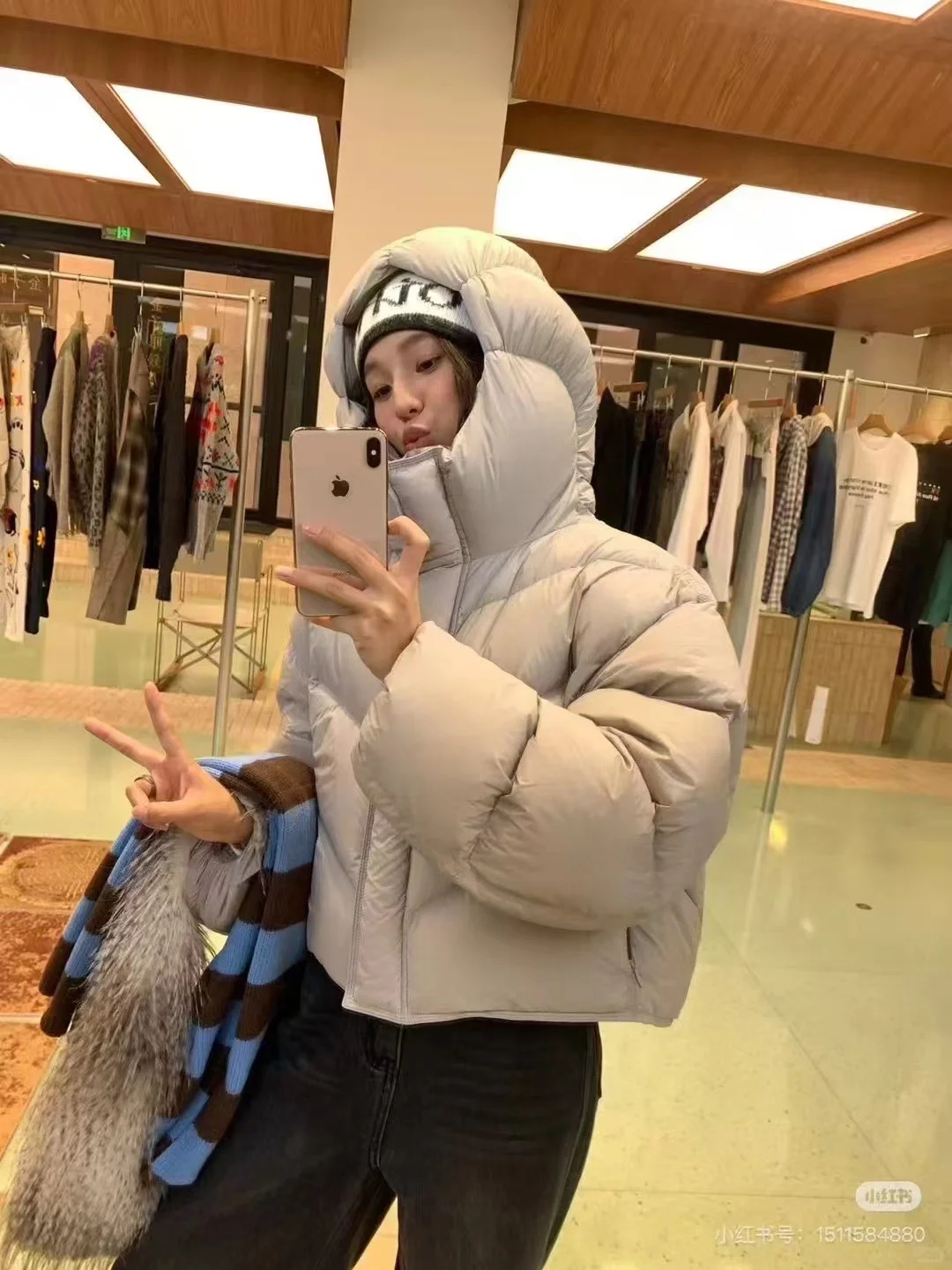 火爆?2025年的泡芙款羽绒服面料