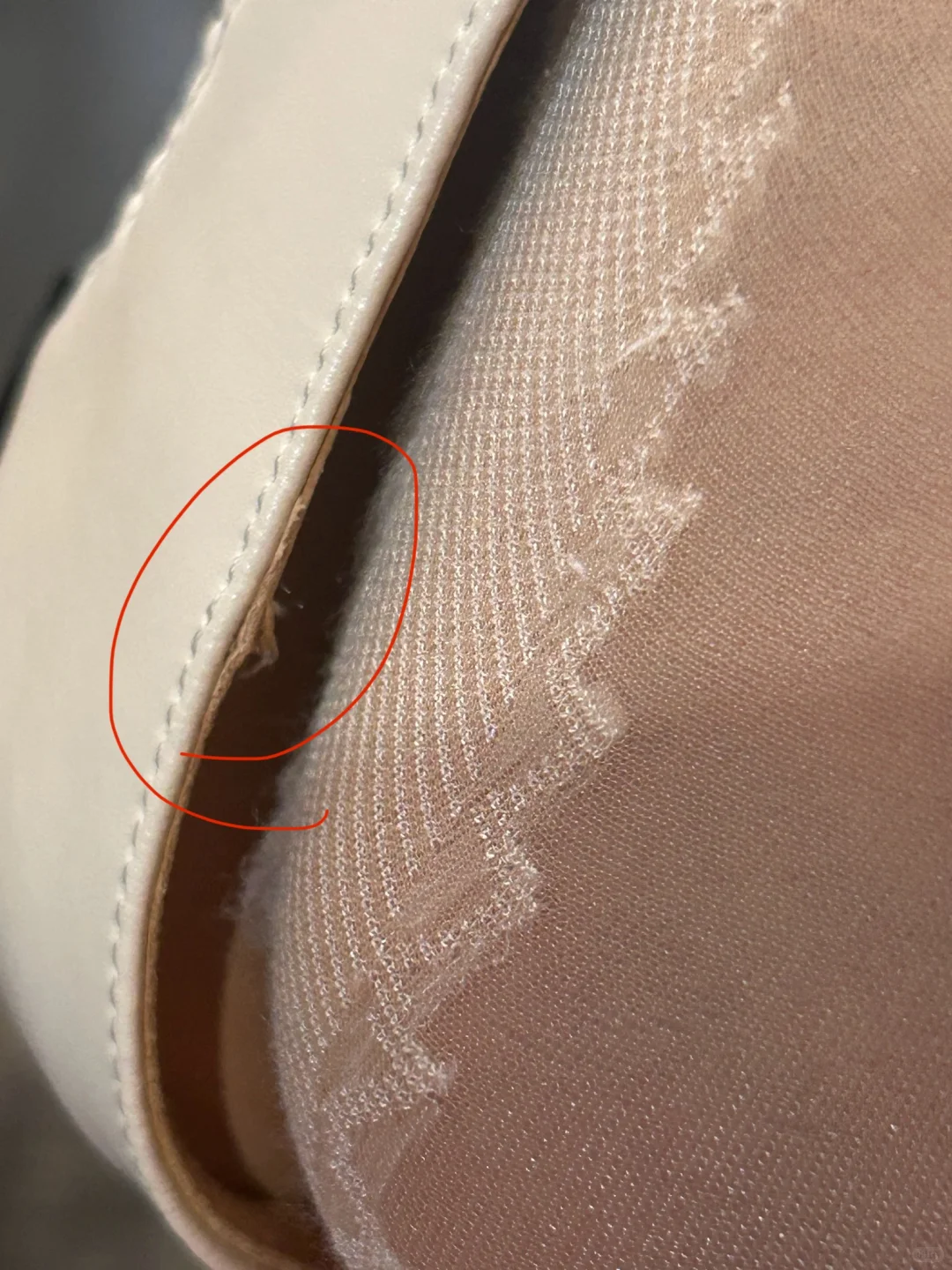 做工很差，慎重购买！