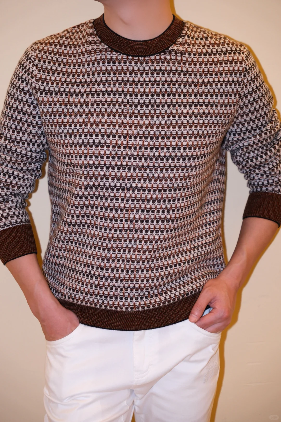 喜欢上他是因为他今天的穿搭