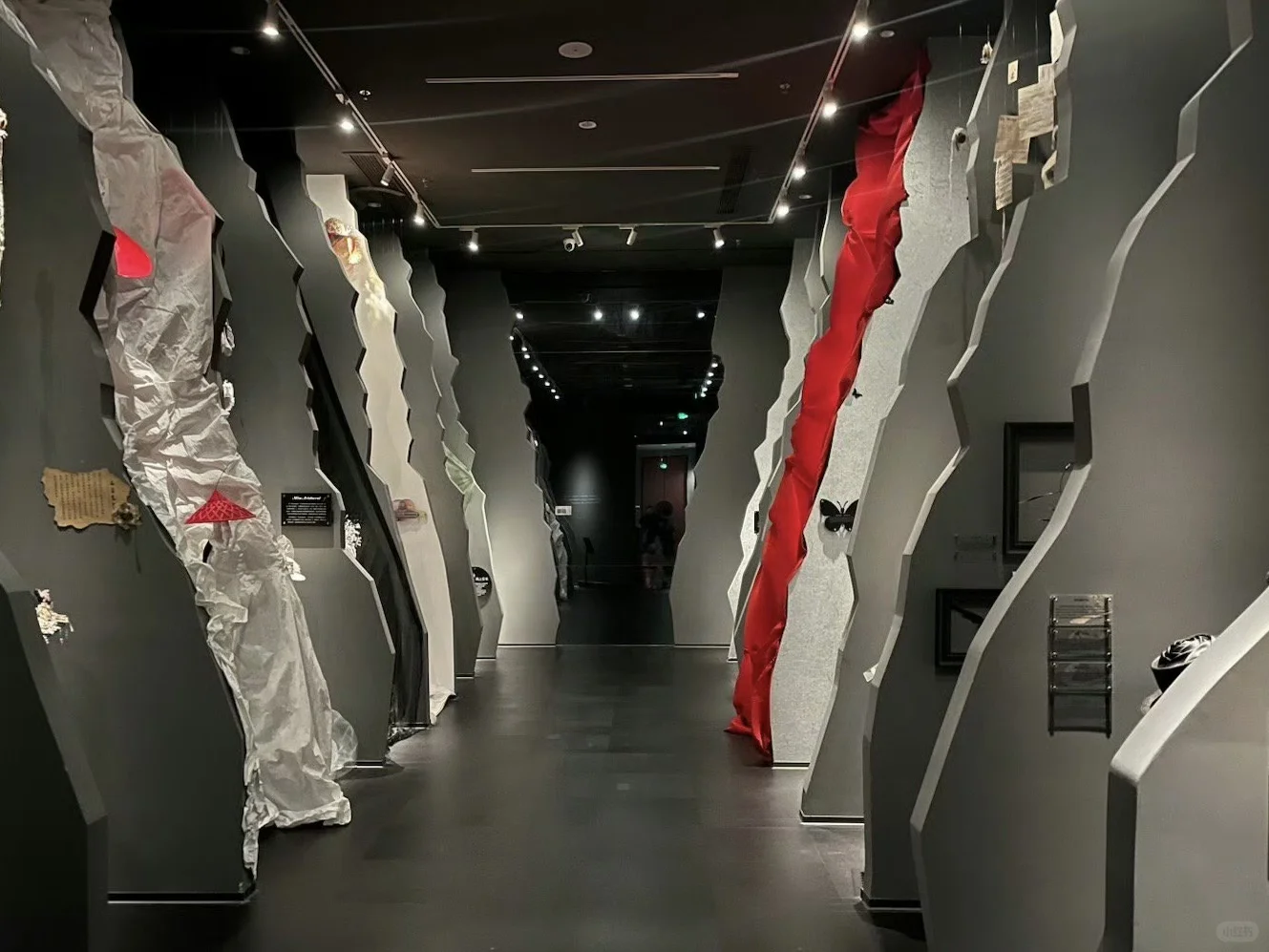 ?带娃闯进“帽子王国”，解锁1000+顶奇趣帽