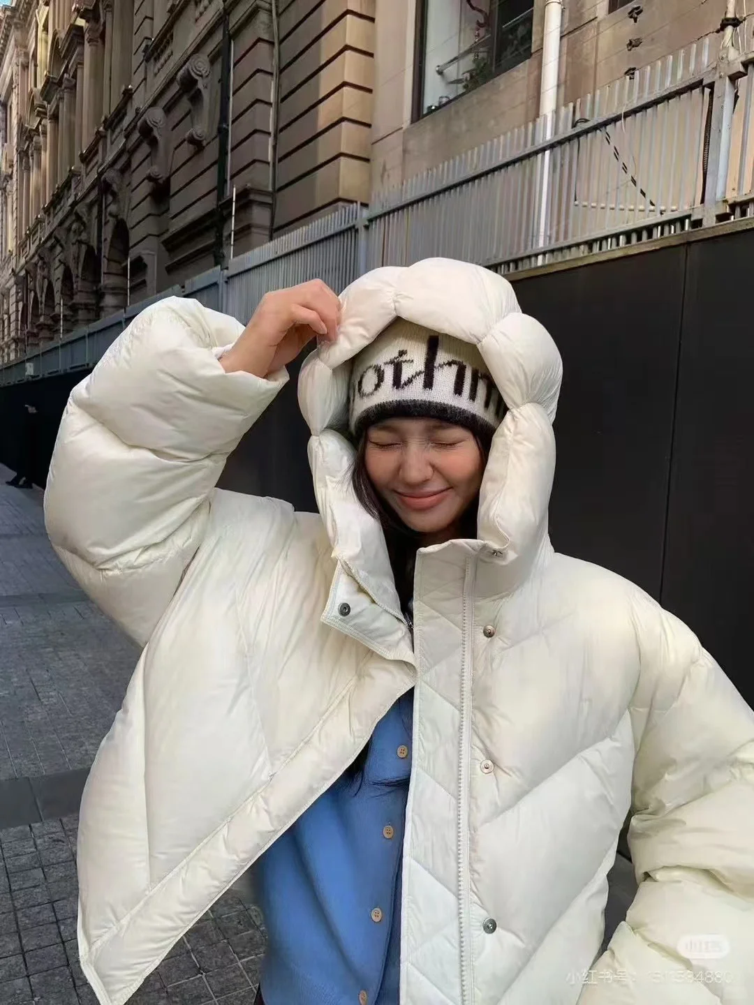 火爆?2025年的泡芙款羽绒服面料