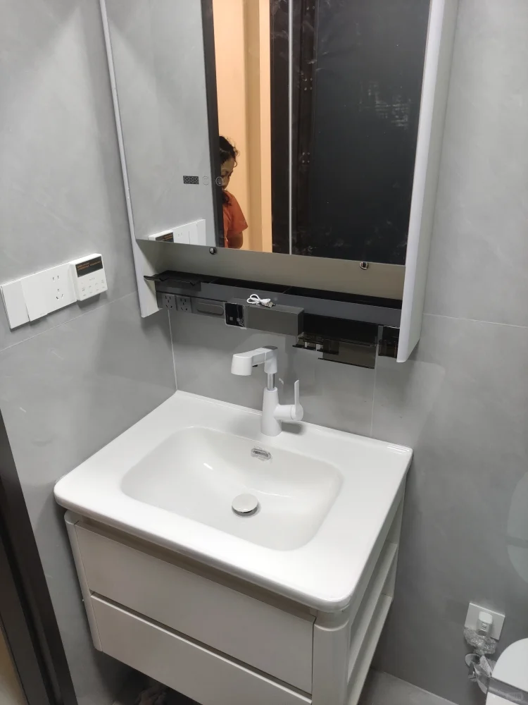 ?智能浴室柜组合，收纳力MAX！