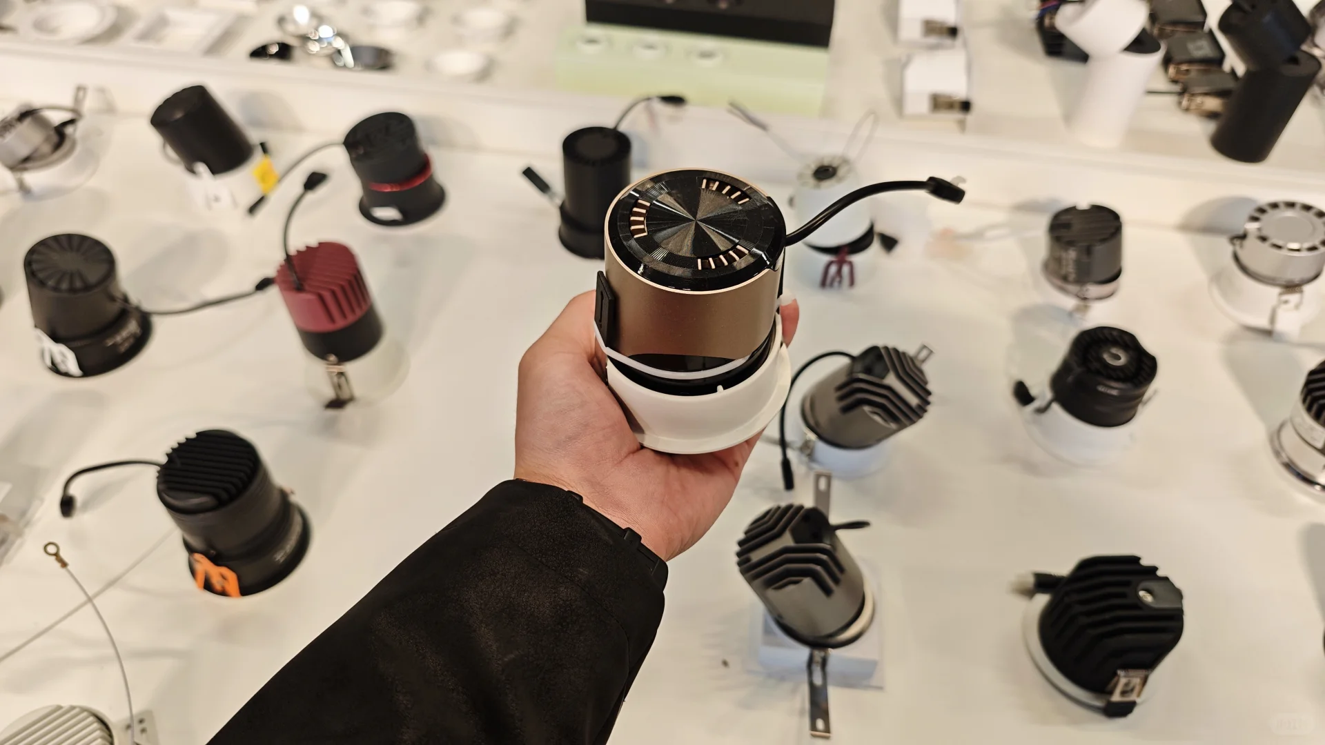 呼市的全屋智能工厂店，把未来家价格打下来